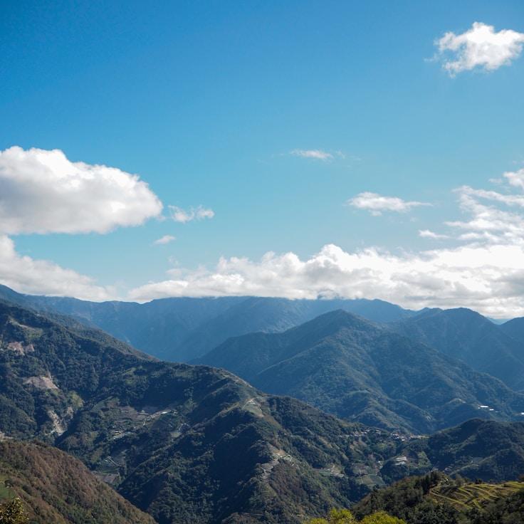 Outdoor terrace seating suitable for families in Porto